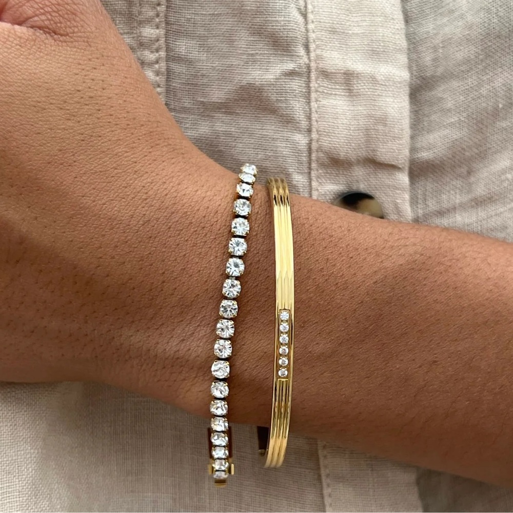 Gold Tone Tennis Bracelet - Elegant Sparkle